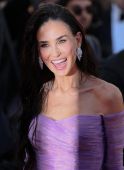 ���ס�Ħ��Demi Moore ���ࡶһ��Ů�˵������ɵ�Ӱ����ӳ��̺[18P]