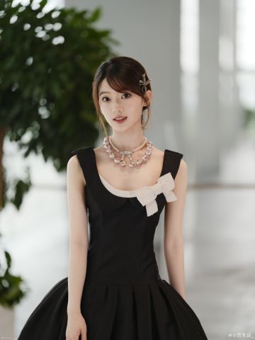 ��Ц�� ��������������Ӱ��Լ���ǹ����С�6P��