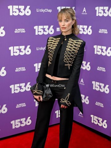 ����ء��ޱ�Margot Robbie ���硶1536������ҹ[16P]